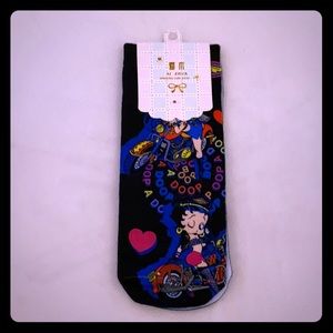 Black Betty Boop Socks by Ai Zhua
